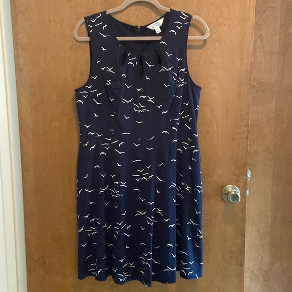 Market & Spruce Shada navy dress with birds - Picture 3 of 13